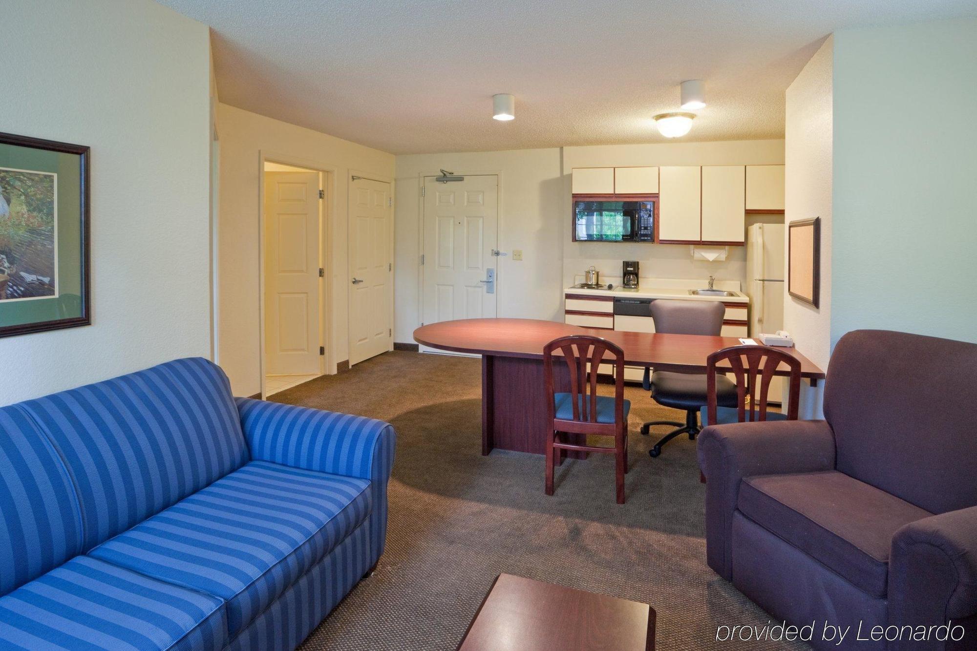 Candlewood Suites Washington-Fairfax By Ihg Δωμάτιο φωτογραφία