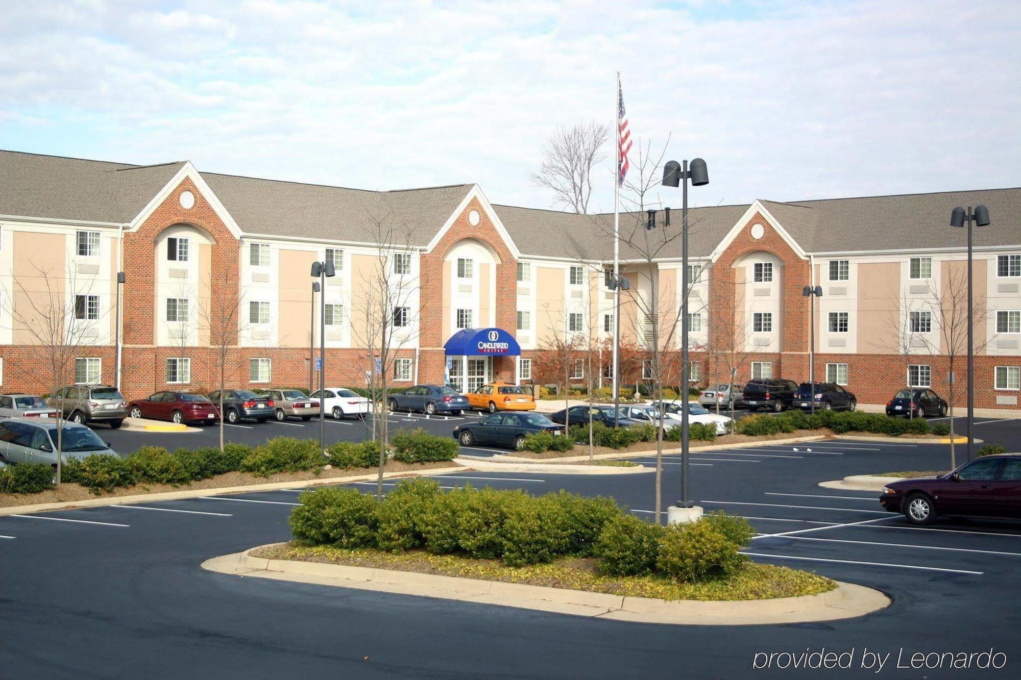Candlewood Suites Washington-Fairfax By Ihg Εξωτερικό φωτογραφία
