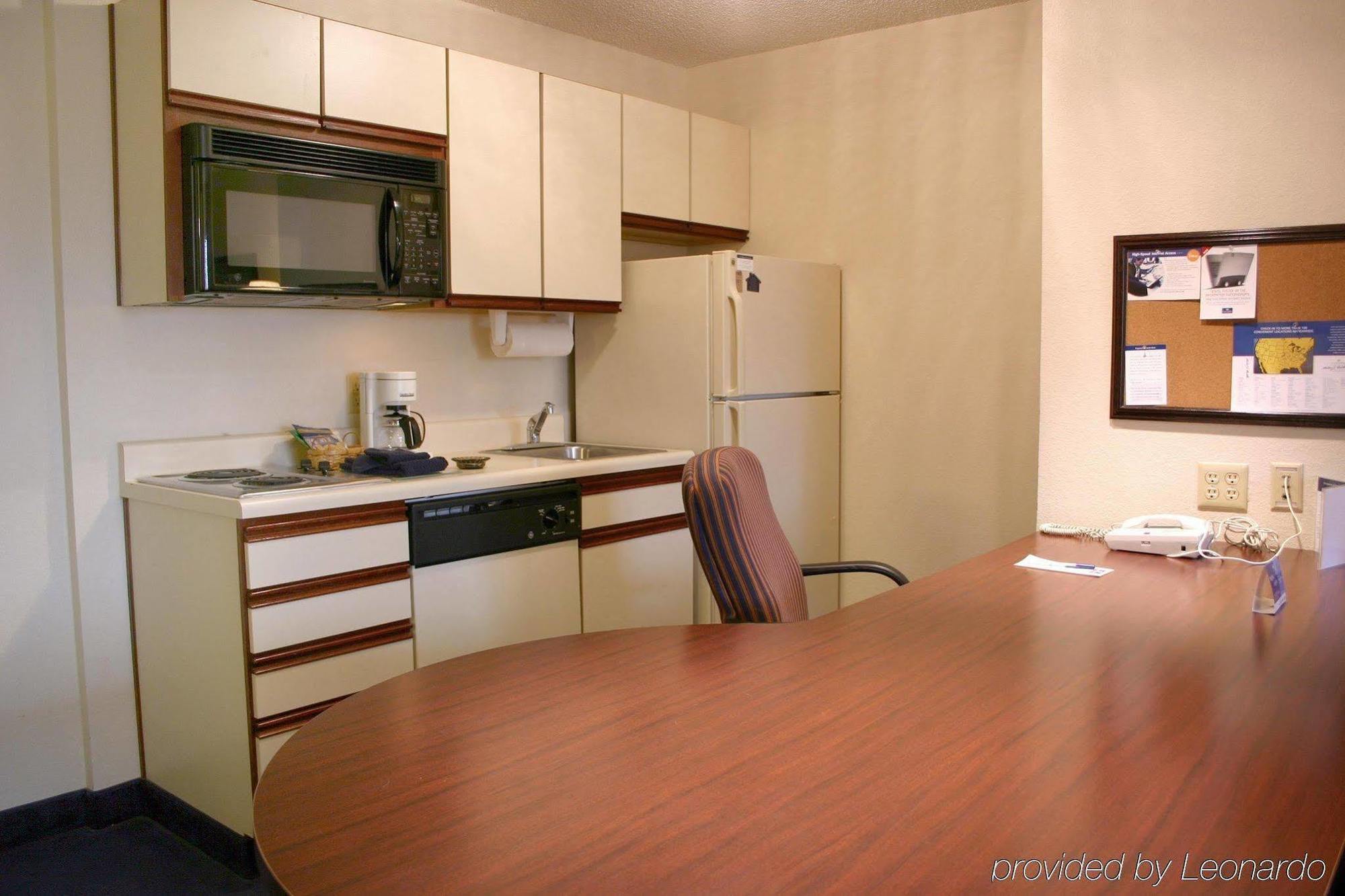 Candlewood Suites Washington-Fairfax By Ihg Δωμάτιο φωτογραφία