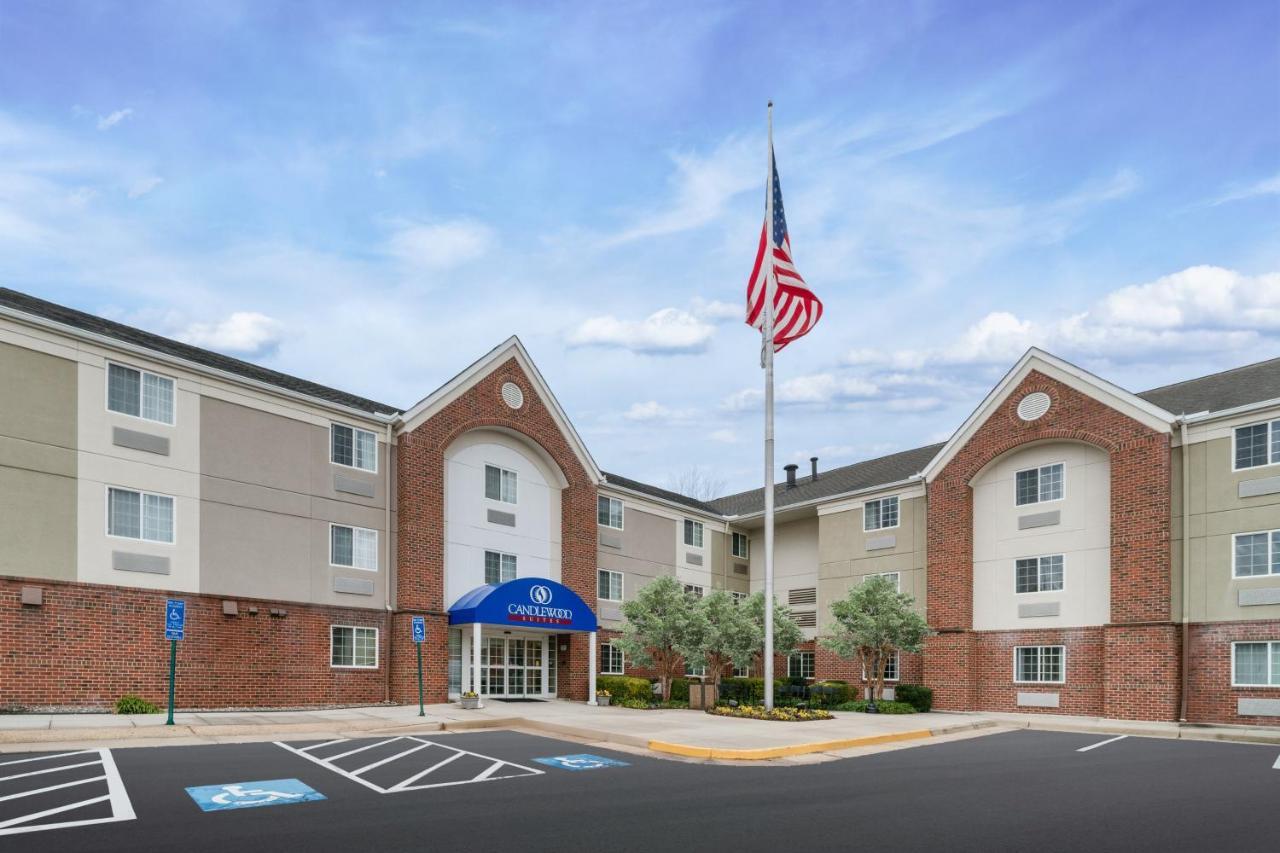 Candlewood Suites Washington-Fairfax By Ihg Εξωτερικό φωτογραφία