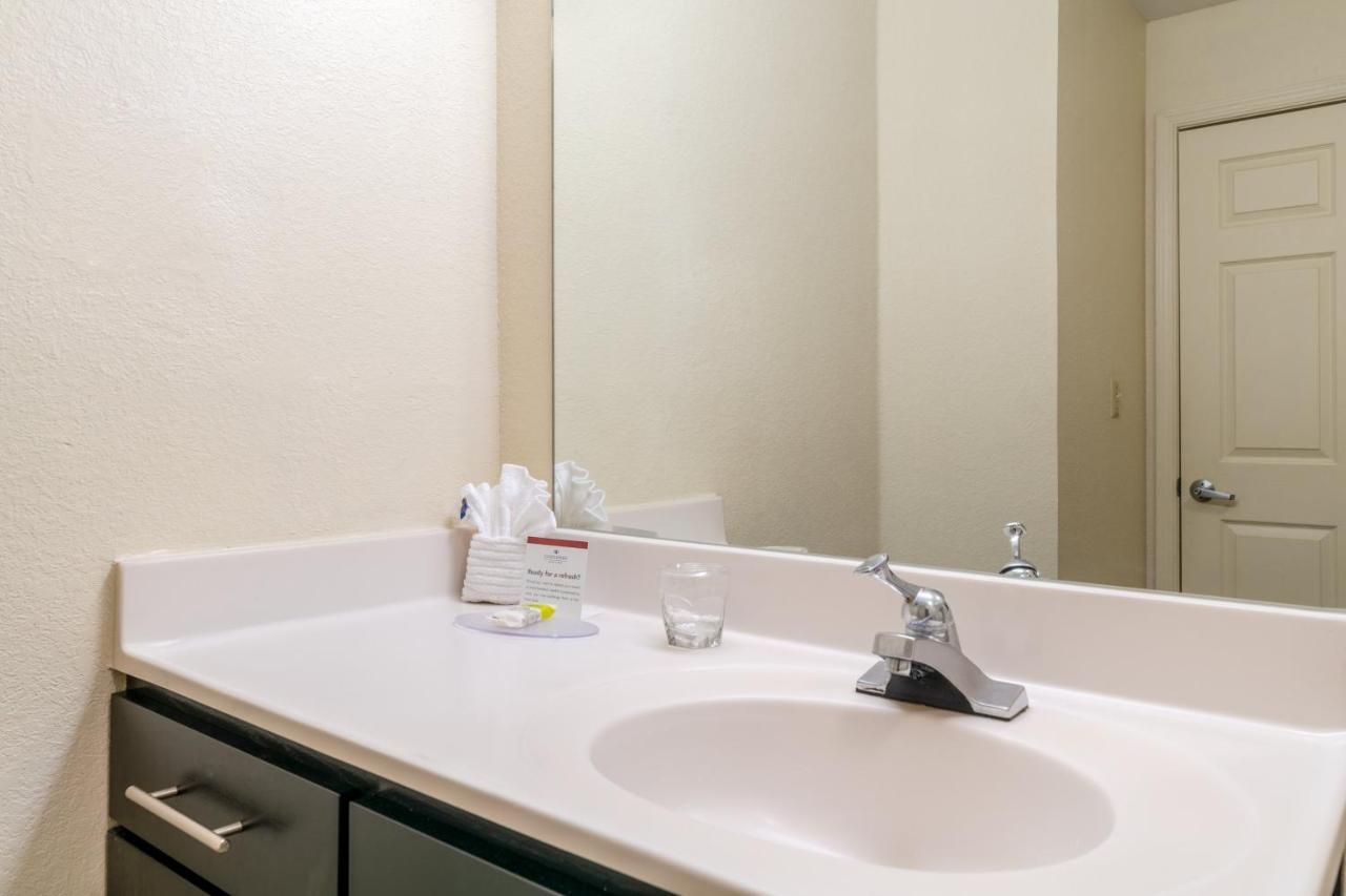 Candlewood Suites Washington-Fairfax By Ihg Εξωτερικό φωτογραφία