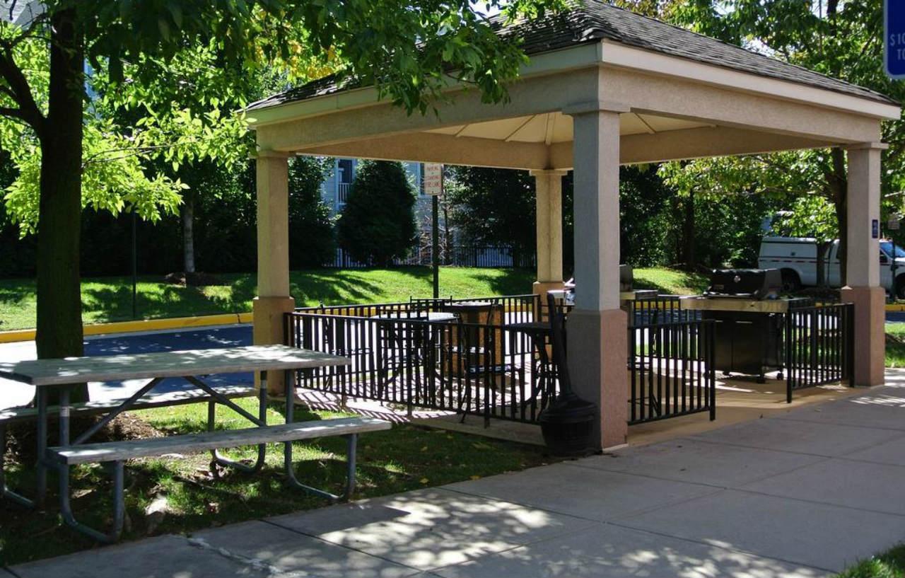Candlewood Suites Washington-Fairfax By Ihg Εξωτερικό φωτογραφία